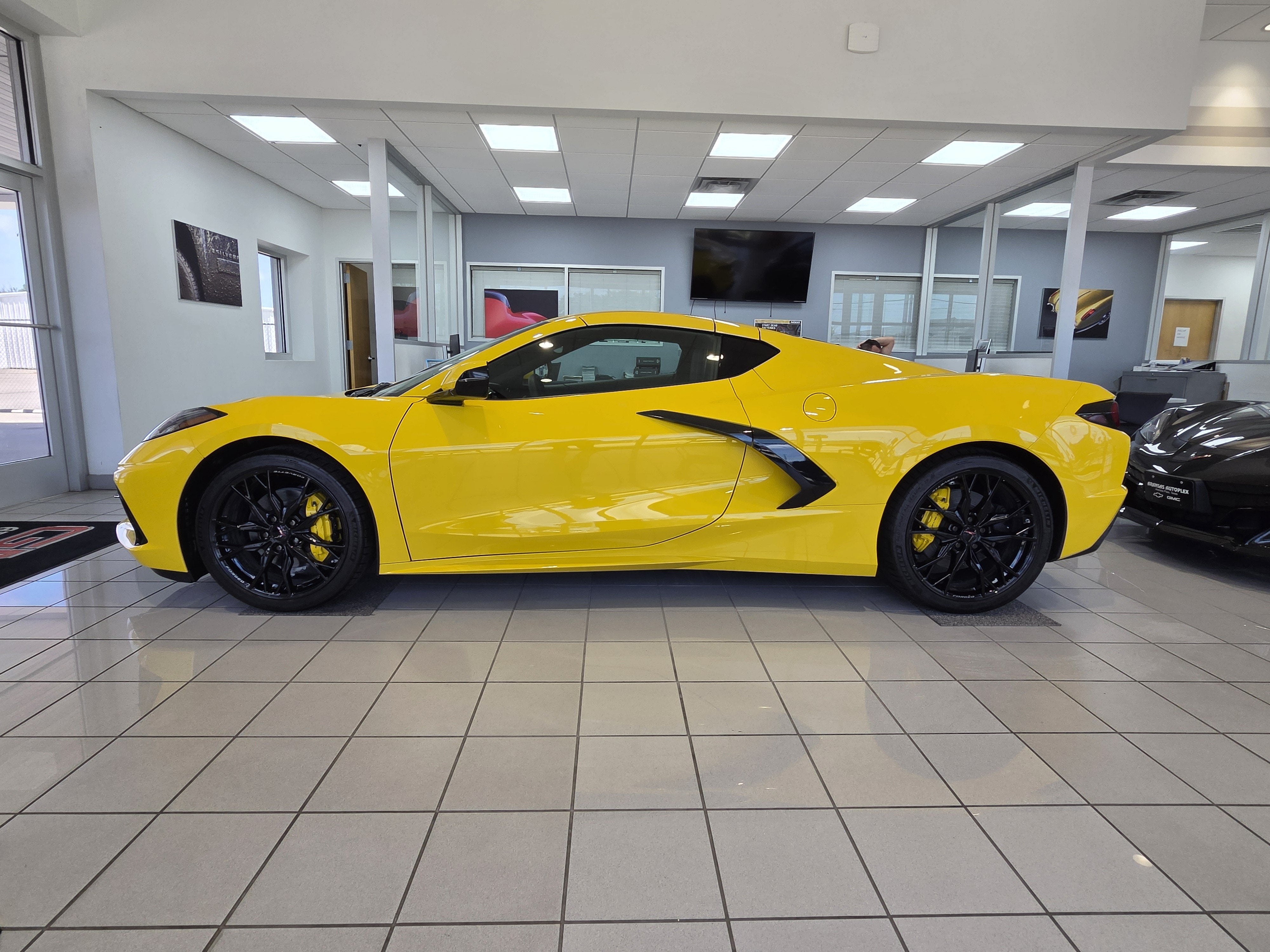 2027 Chevrolet Corvette Stingray 1LT