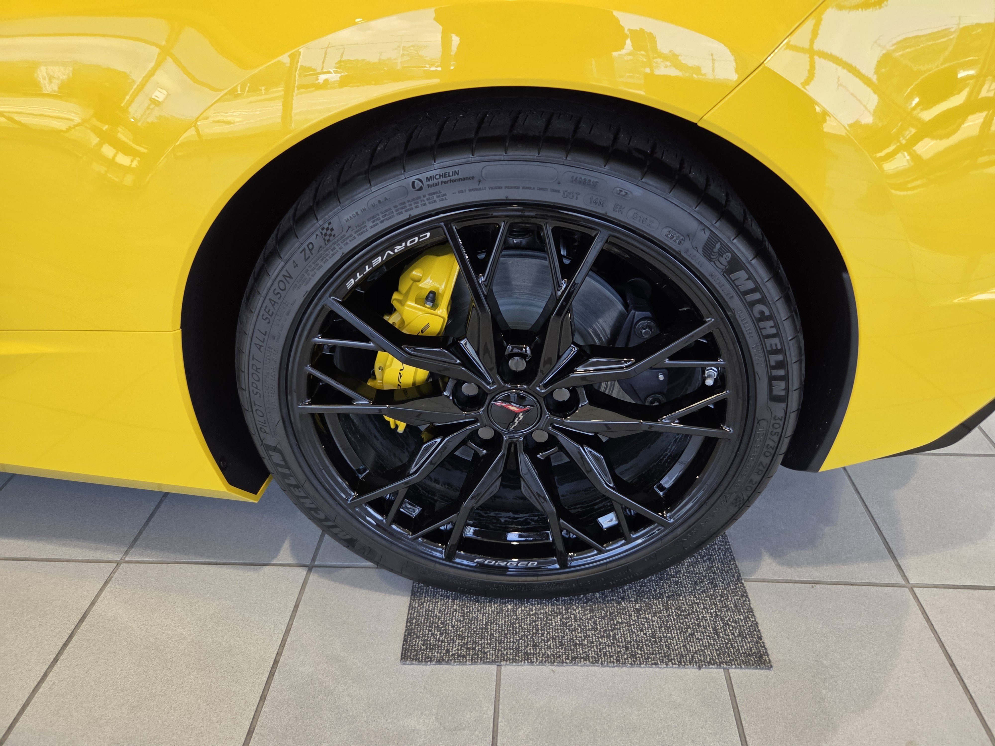 2027 Chevrolet Corvette Stingray 1LT