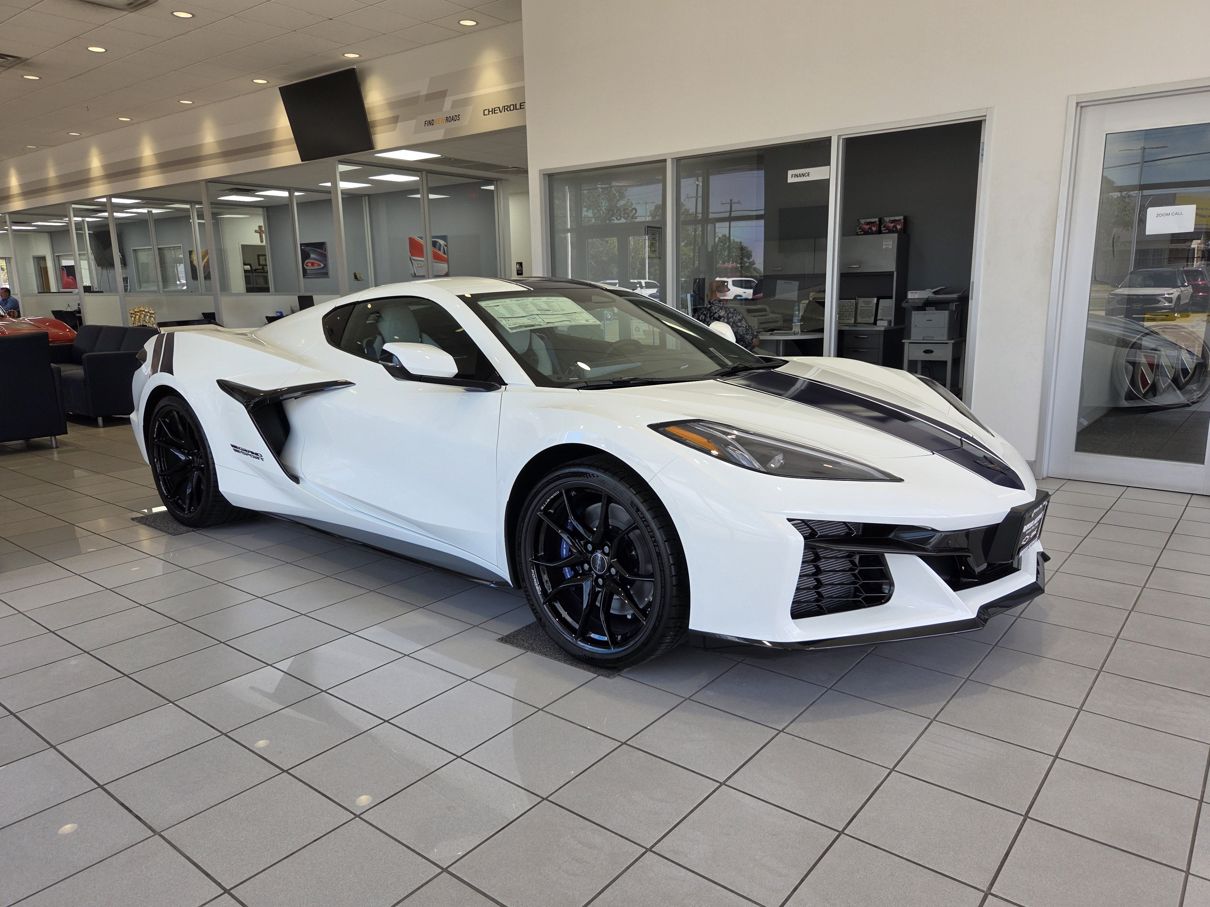 2027 Chevrolet Corvette Grand Sport 2LT