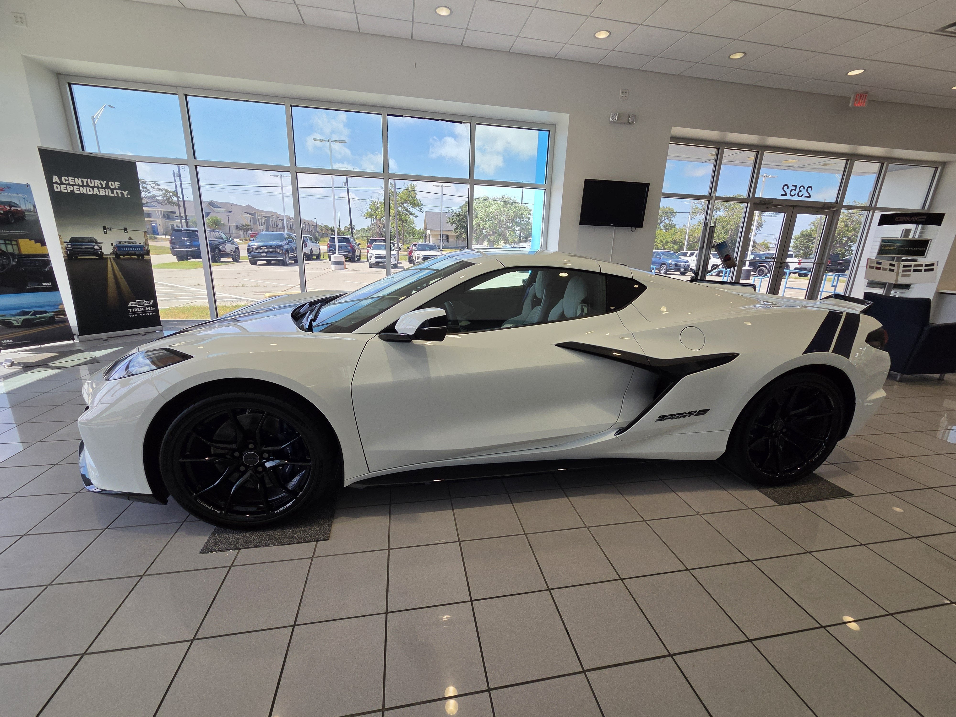 2027 Chevrolet Corvette Grand Sport 2LT