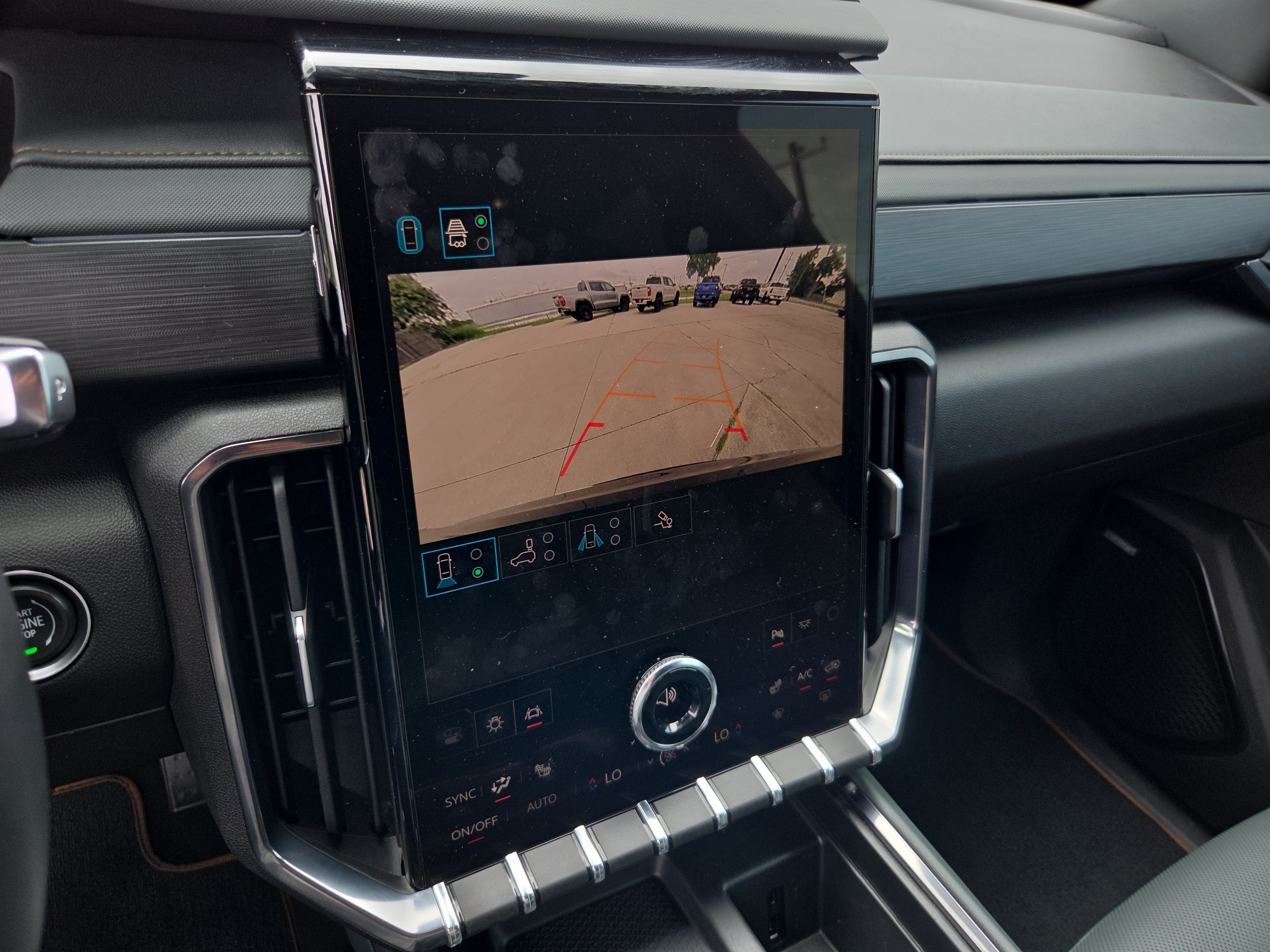 2024 GMC Acadia AT4