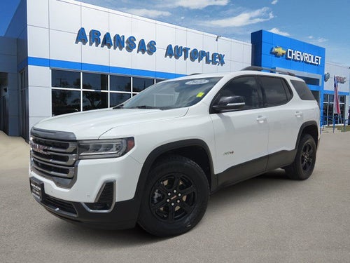 2022 GMC Acadia AT4