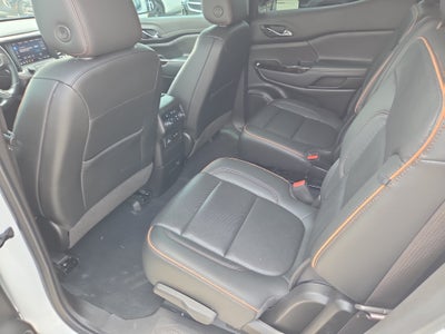 2022 GMC Acadia AT4