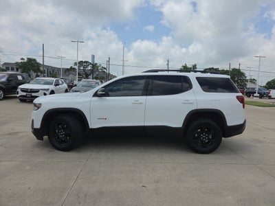 2022 GMC Acadia AT4
