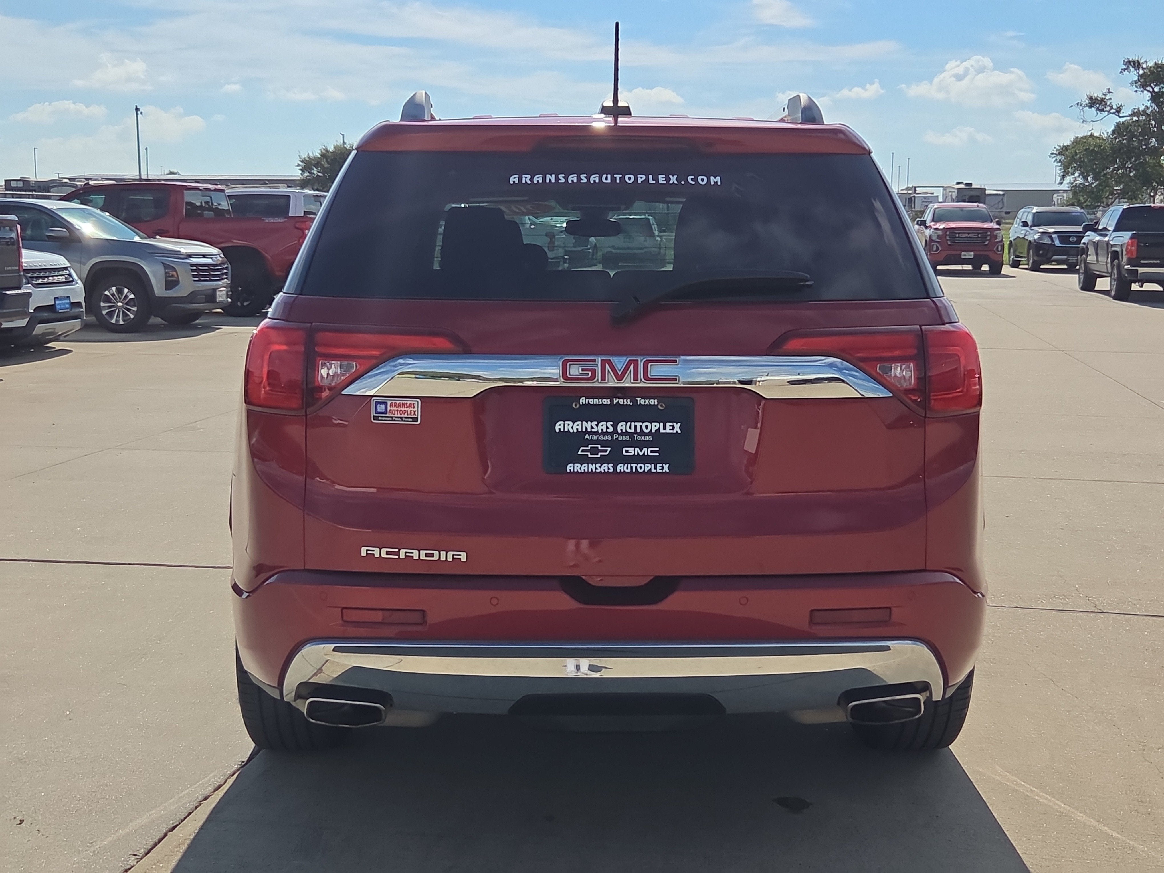 2019 GMC Acadia Denali
