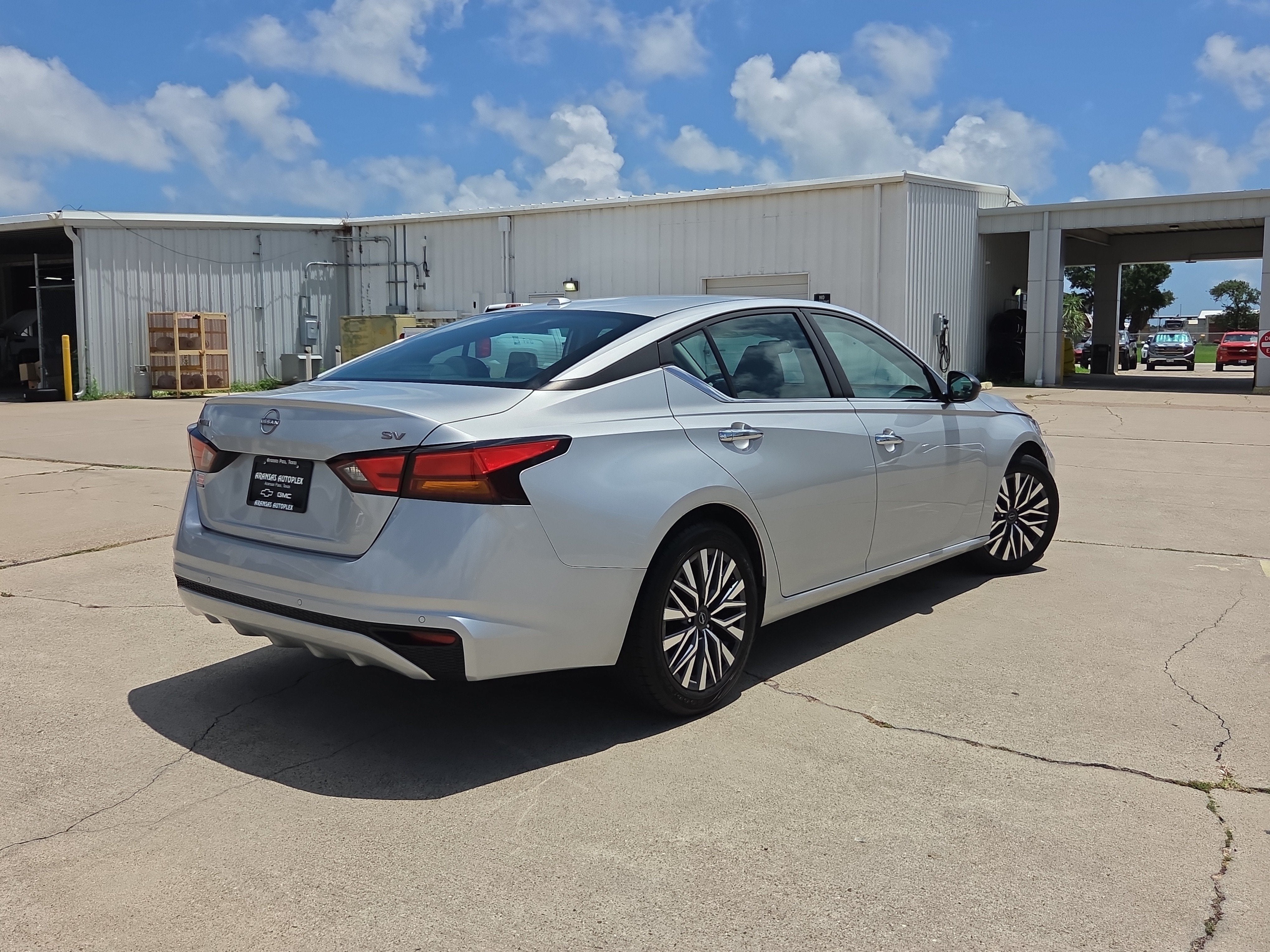 2024 Nissan Altima 2.5 SV