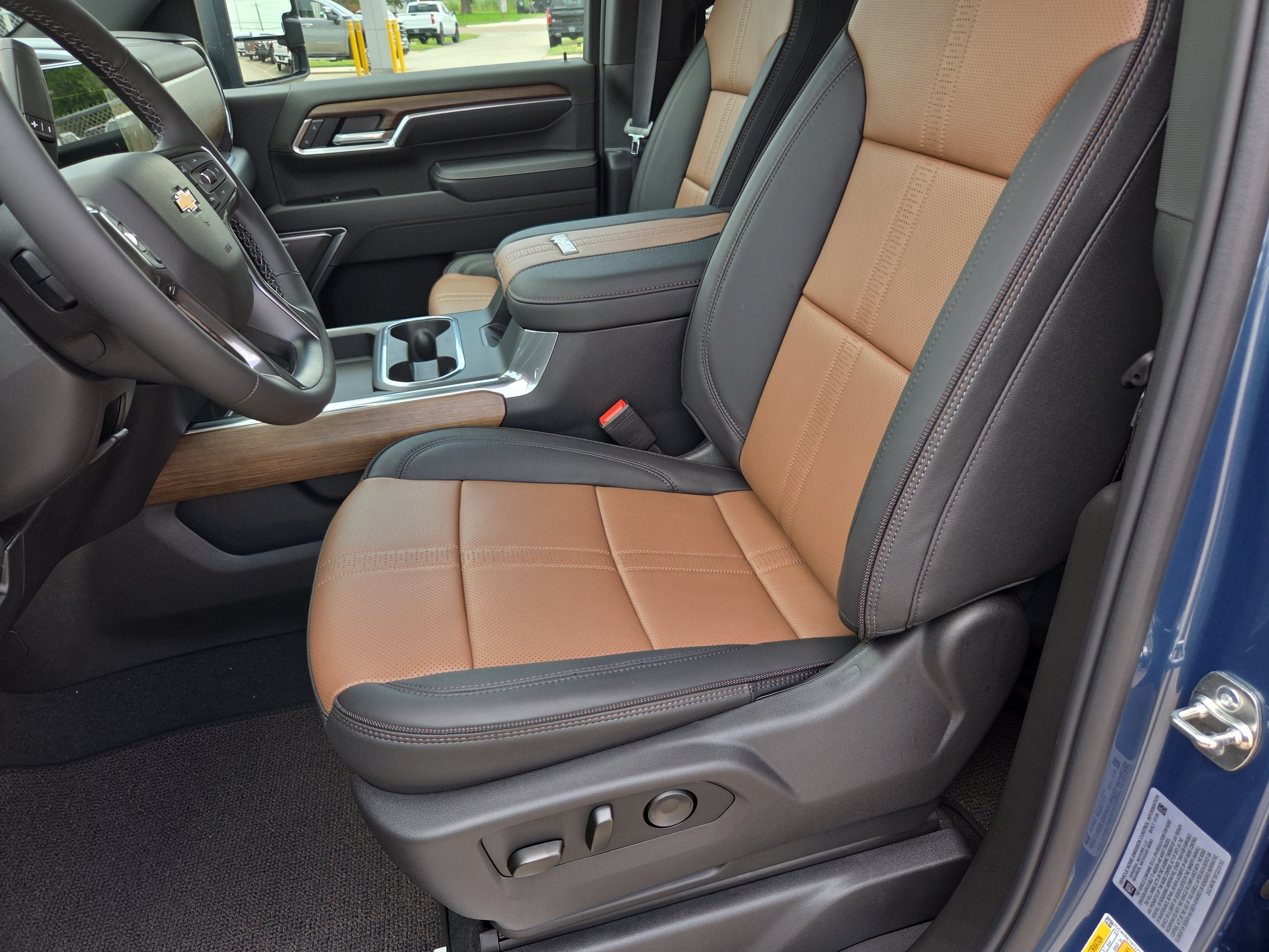 2026 Chevrolet Silverado 2500 HD High Country - Photo 15