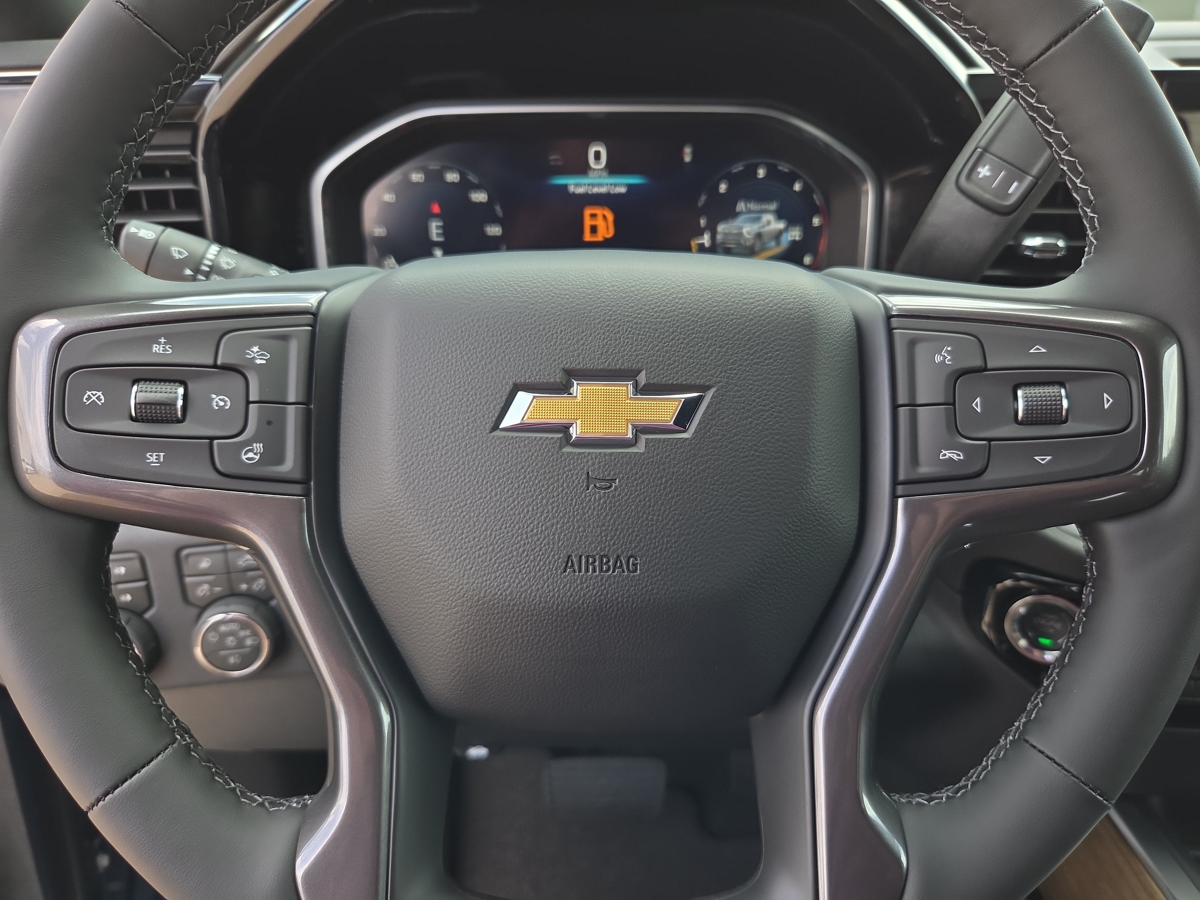 2026 Chevrolet Silverado 2500 HD High Country - Photo 18