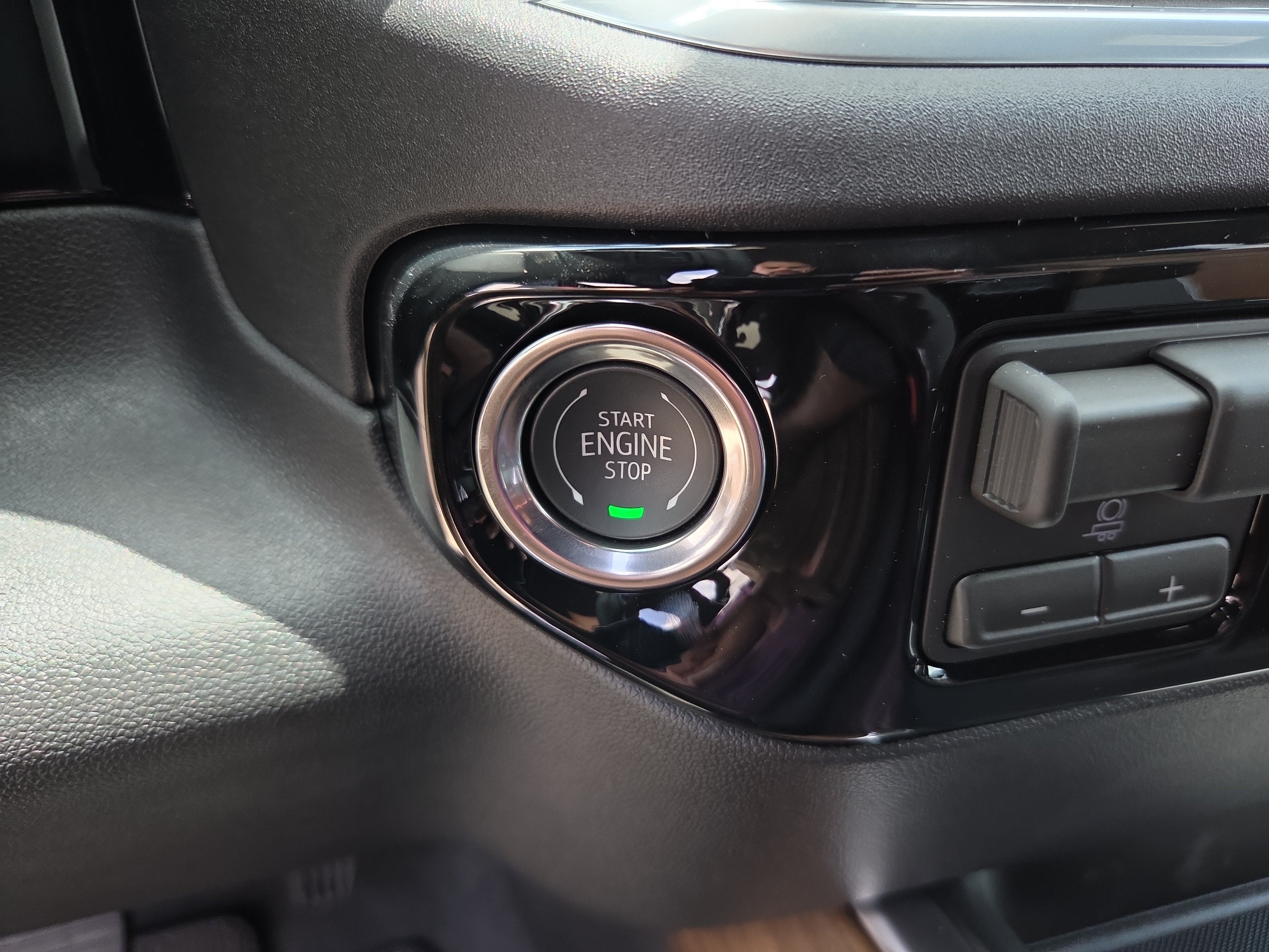 2026 Chevrolet Silverado 2500 HD High Country - Photo 28