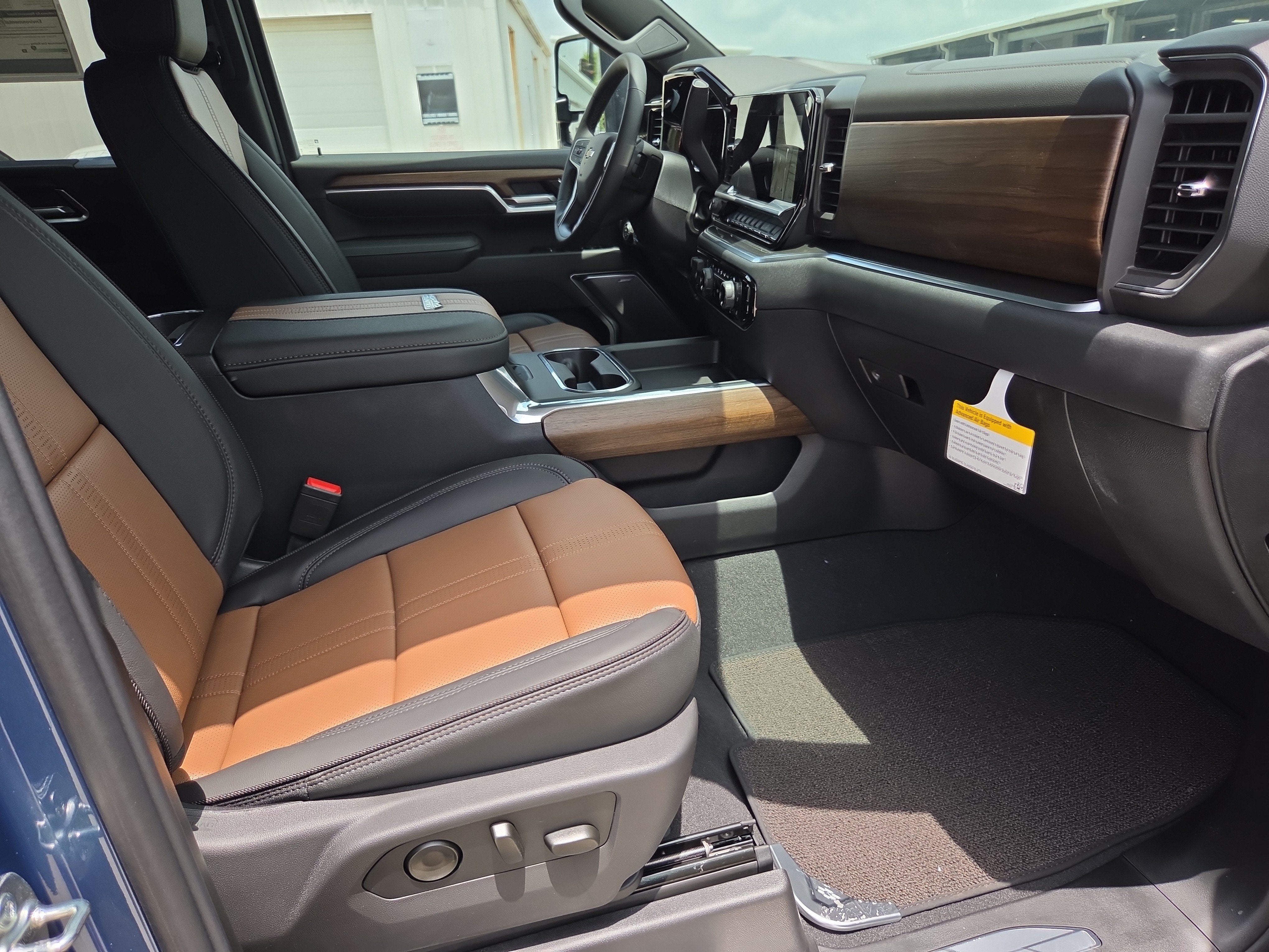 2026 Chevrolet Silverado 2500 HD High Country - Photo 9