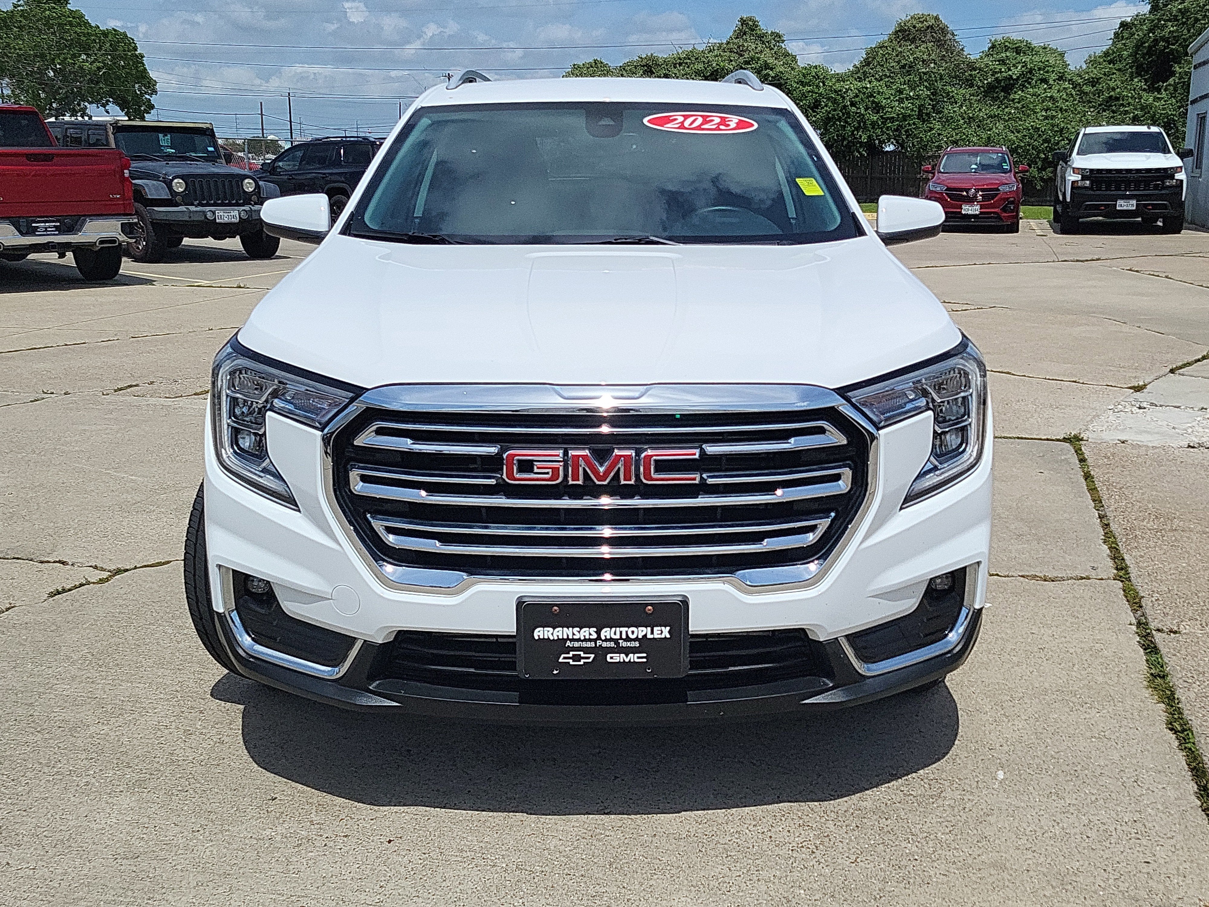 2023 GMC Terrain SLT