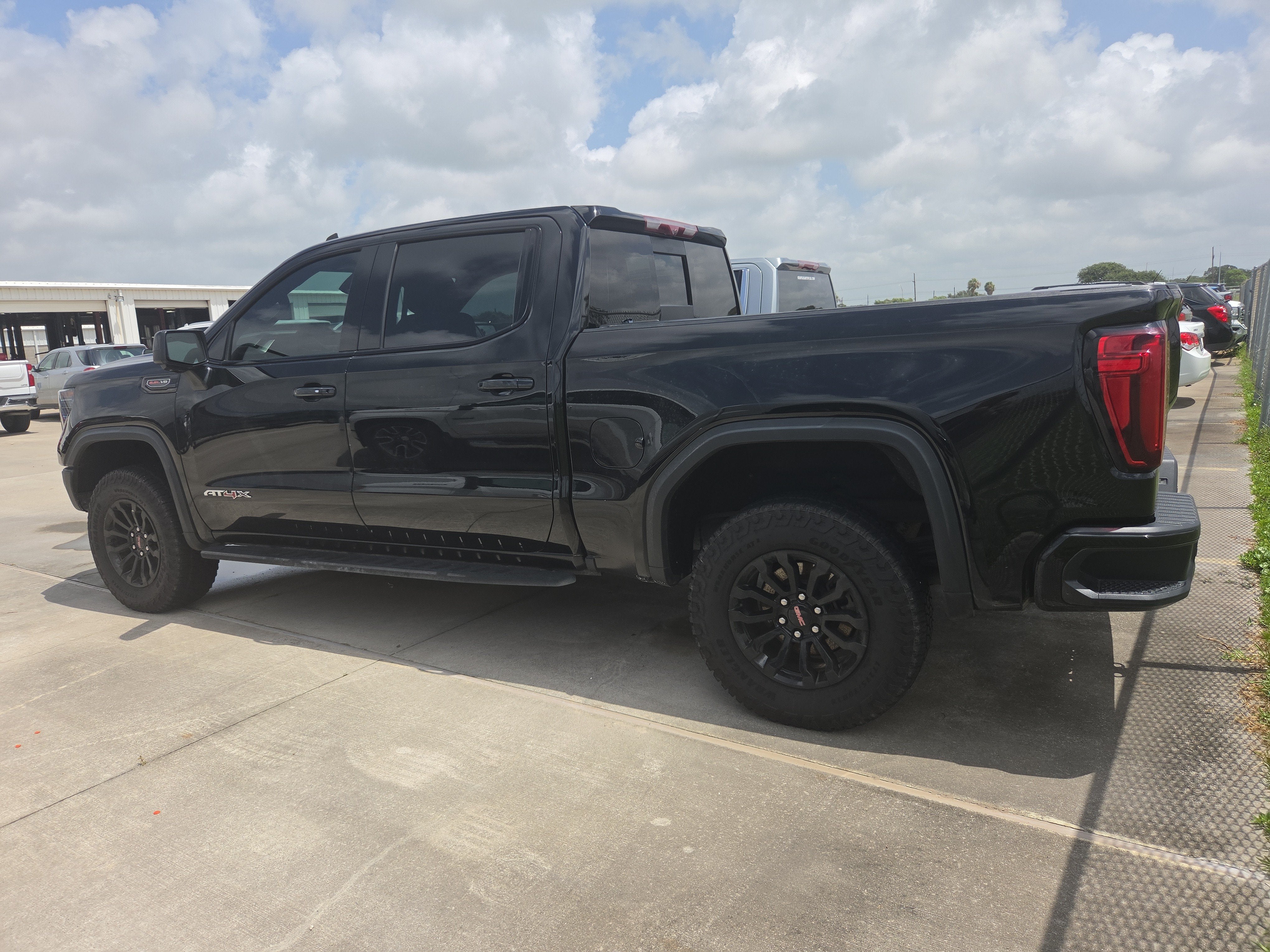3GTUUFEL2PG182592
