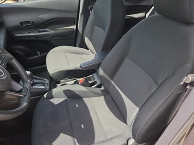 2023 Nissan Kicks S