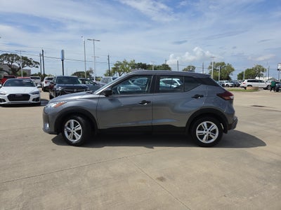 2023 Nissan Kicks S