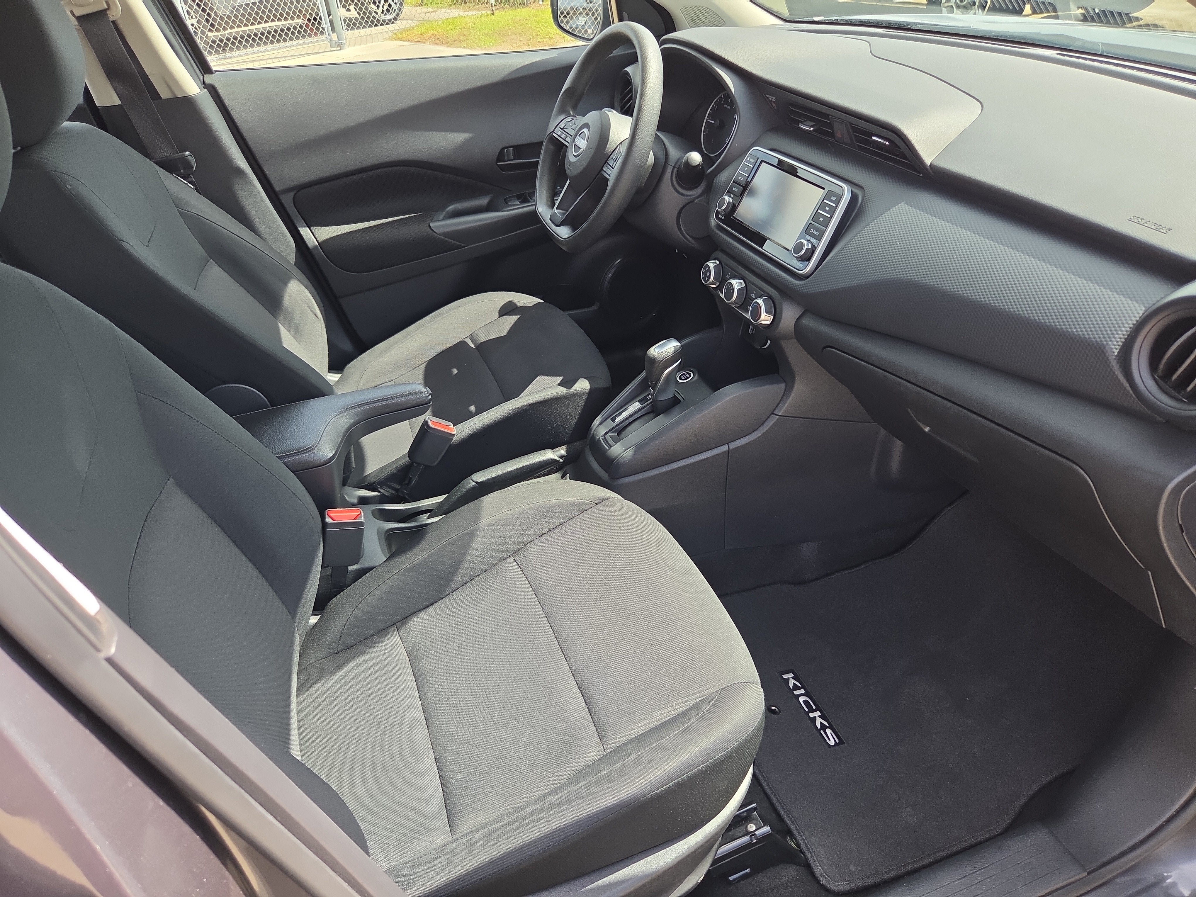 2023 Nissan Kicks S