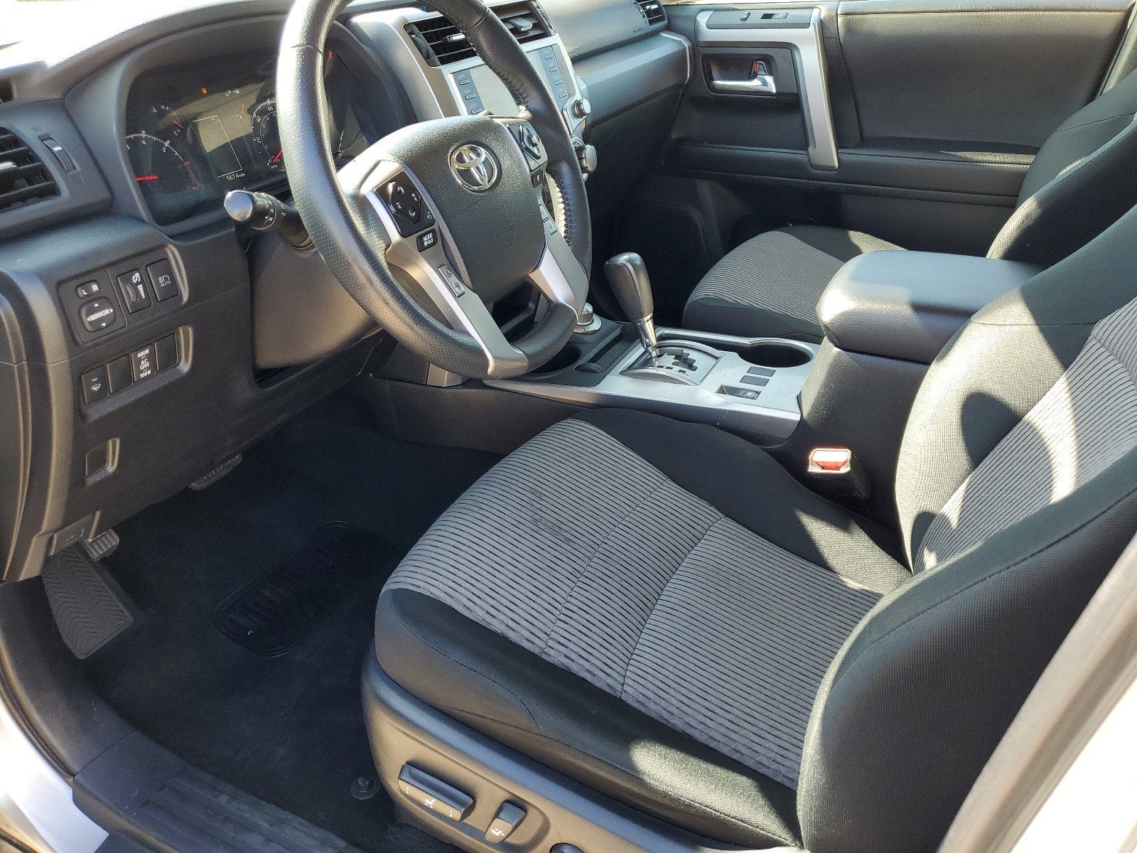 2020 Toyota 4Runner SR5