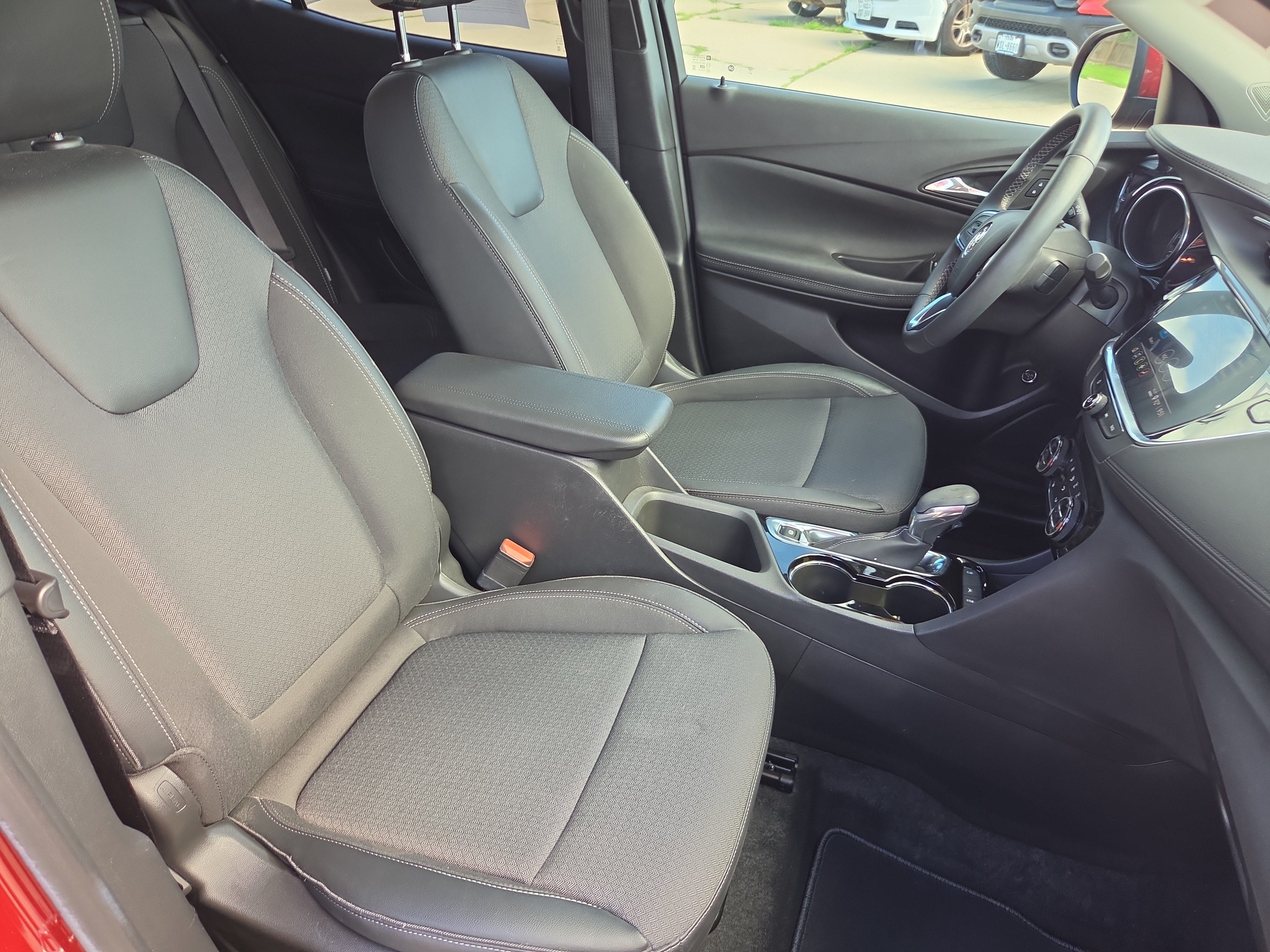 2022 Buick Encore GX Select