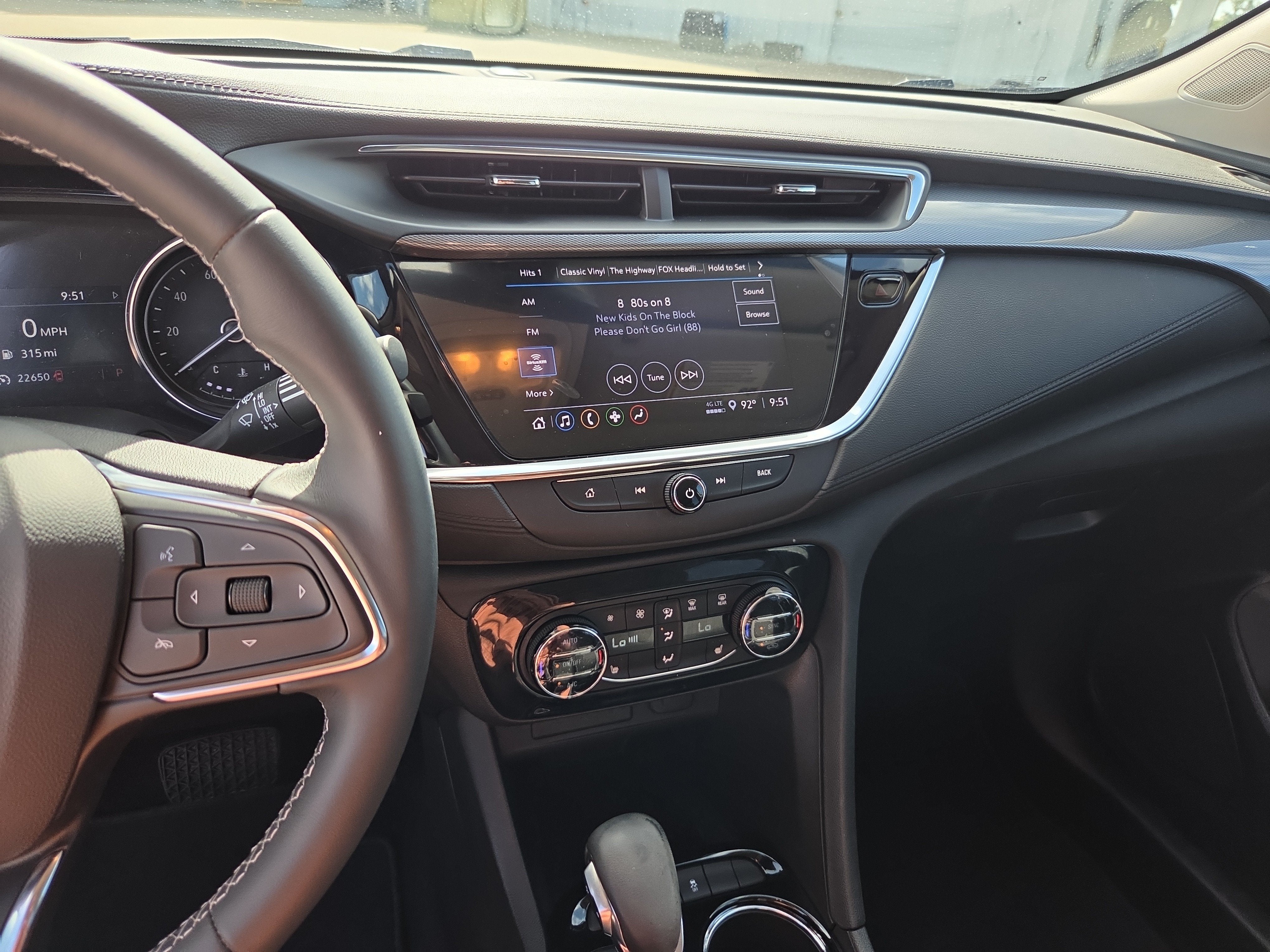 2022 Buick Encore GX Select