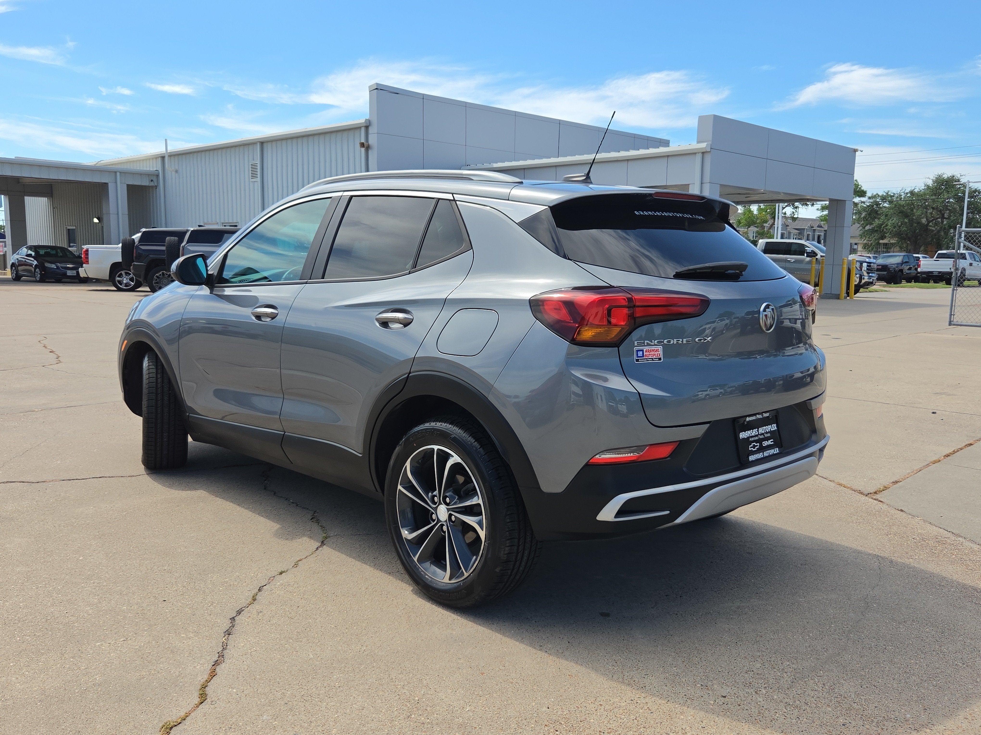 2022 Buick Encore GX Select