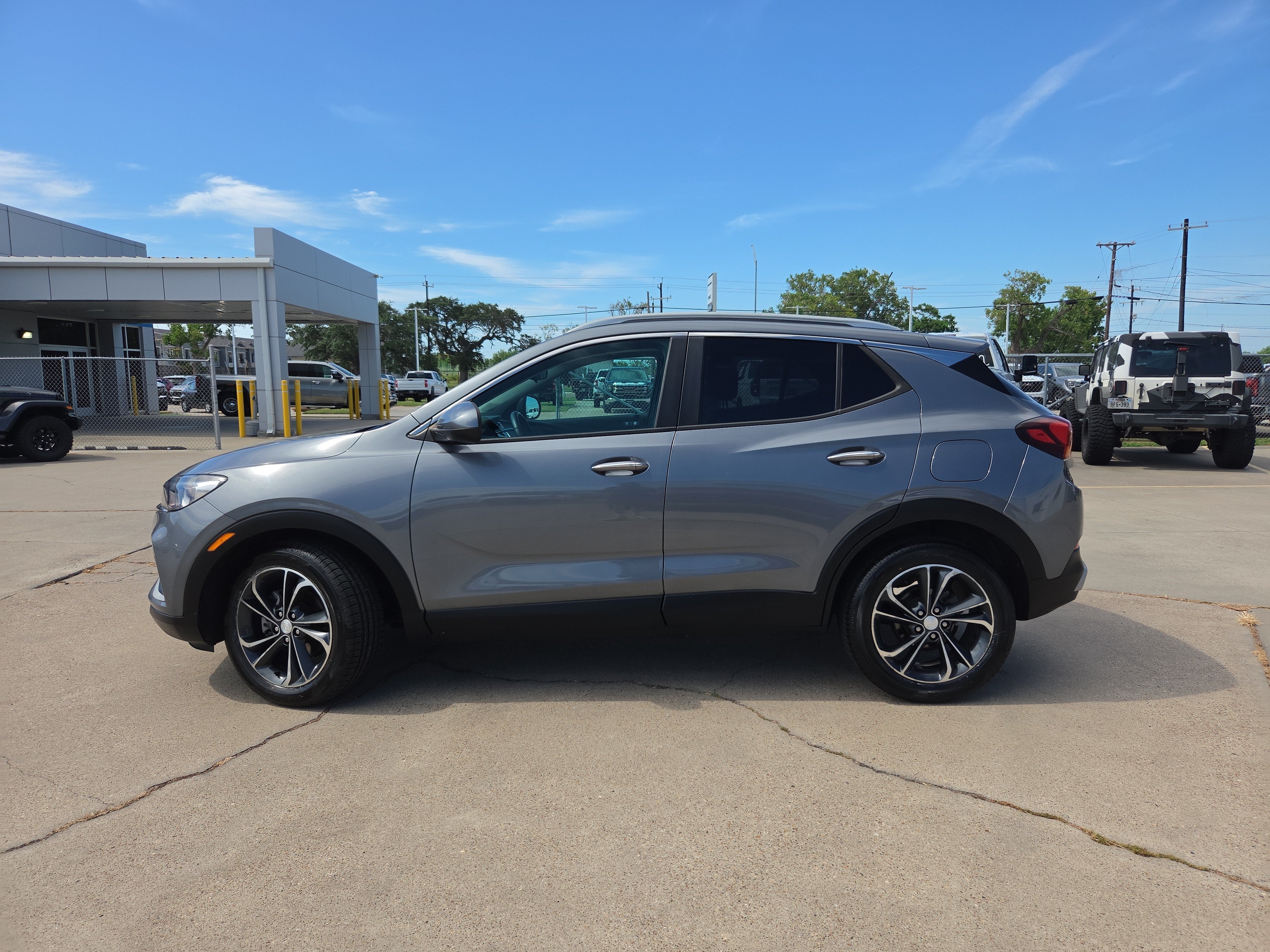 2022 Buick Encore GX Select