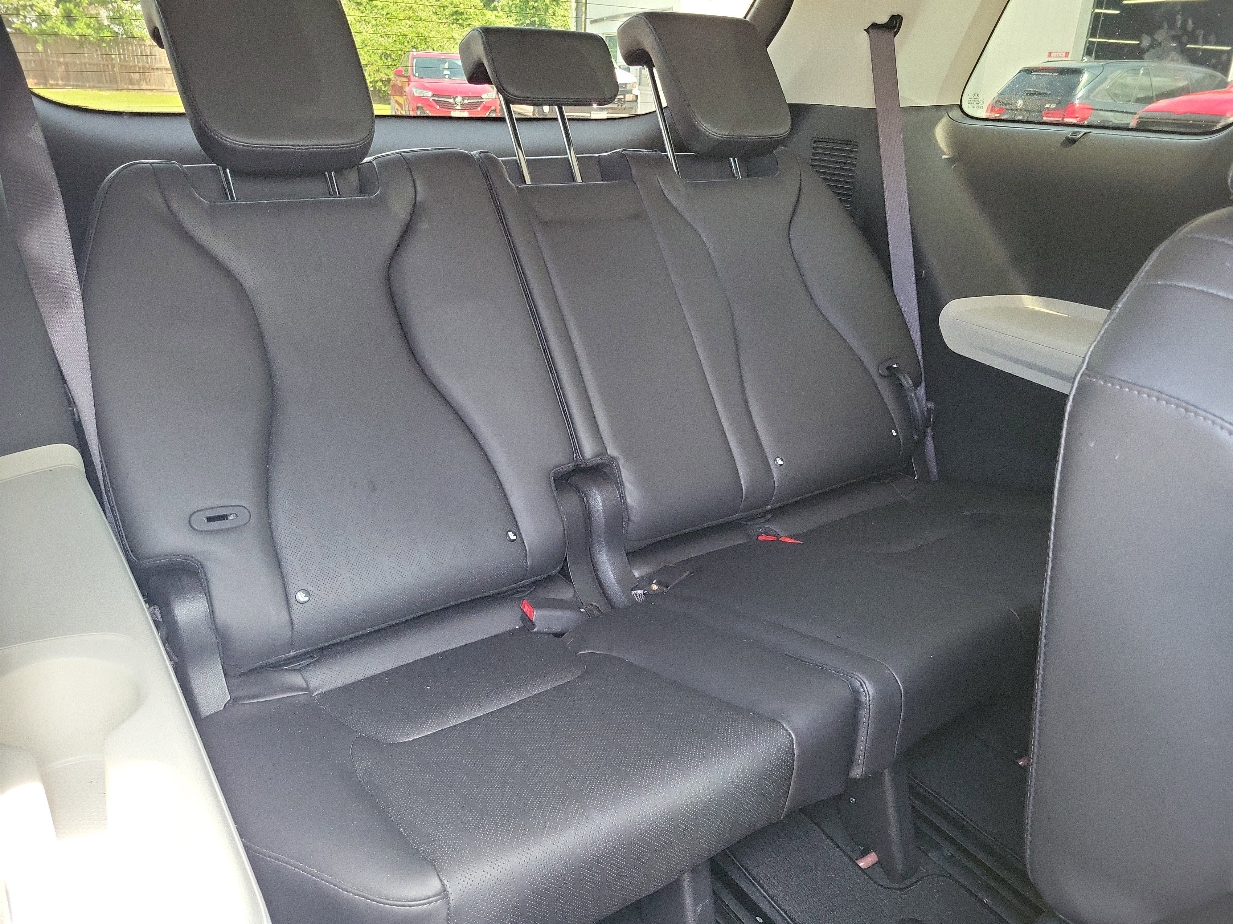 2022 Kia Carnival SX