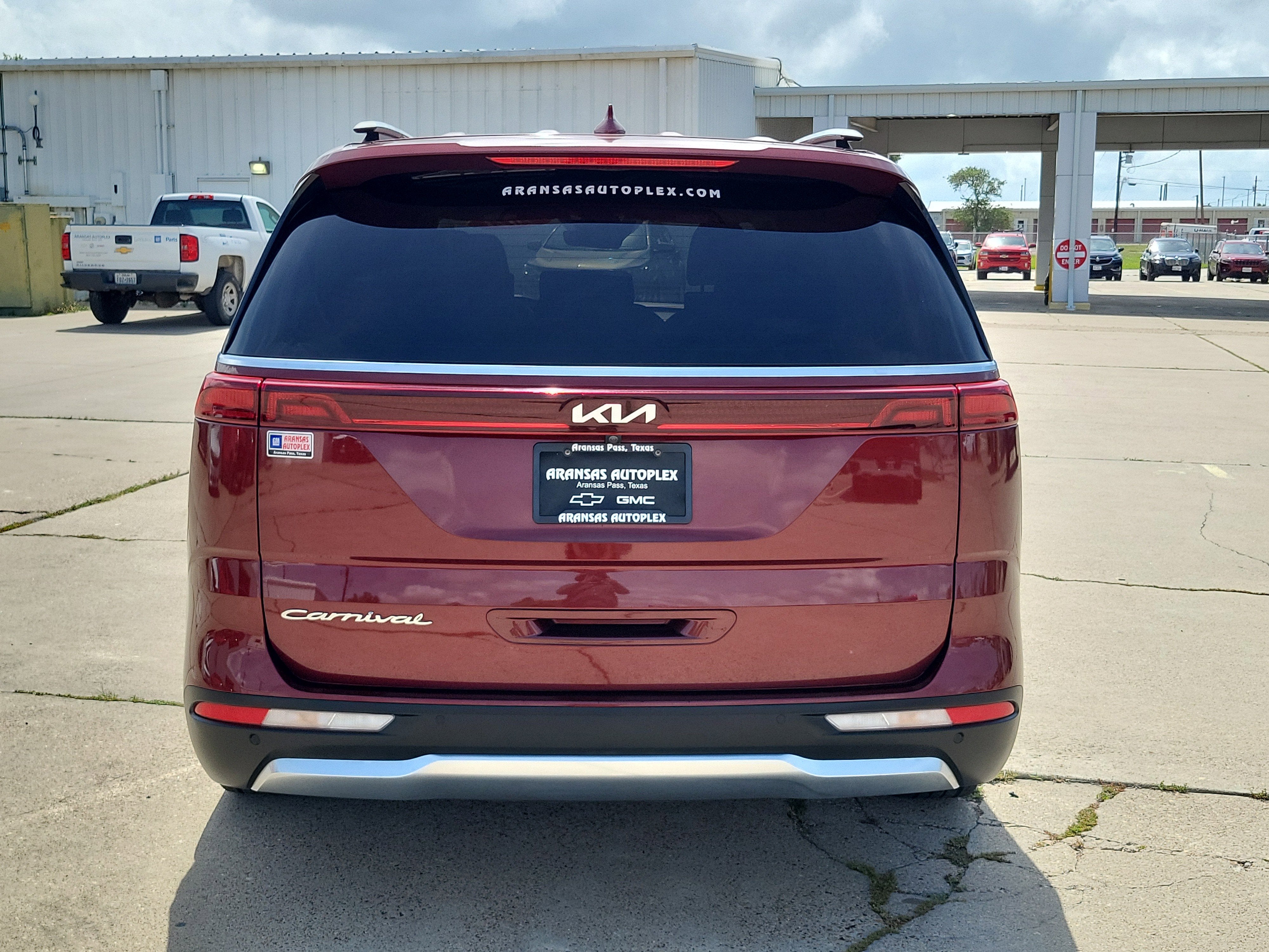 2022 Kia Carnival SX