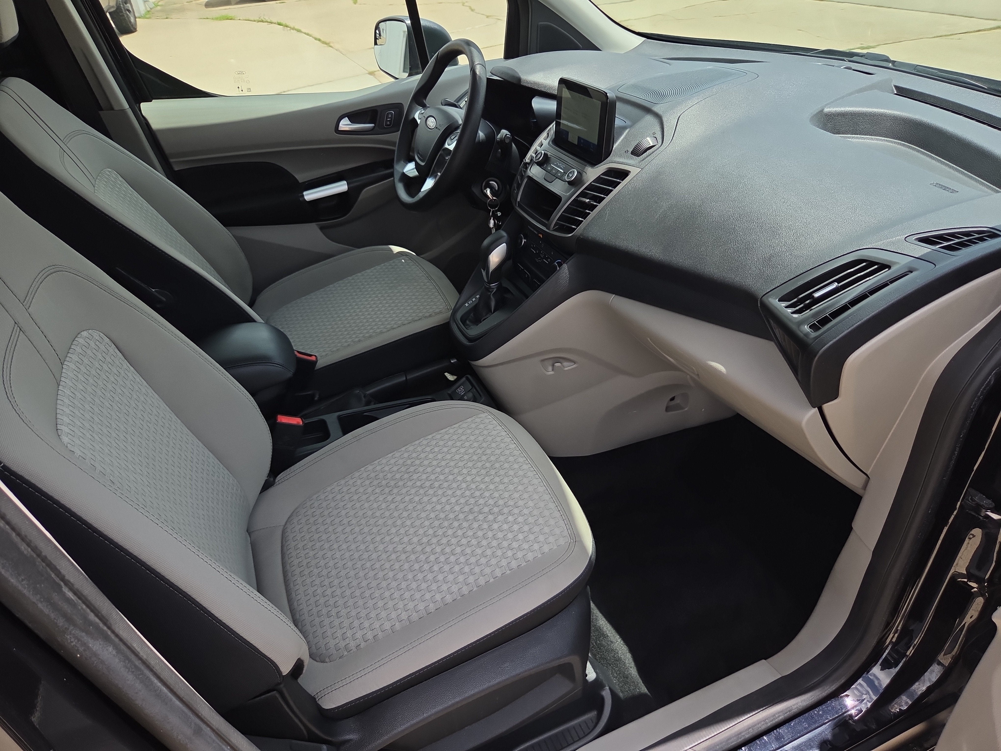 2022 Ford Transit Connect Van XLT
