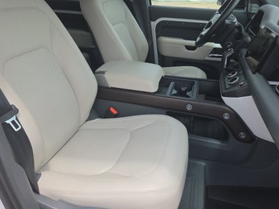 2023 Land Rover Defender First Edition