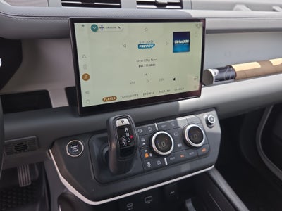 2023 Land Rover Defender First Edition