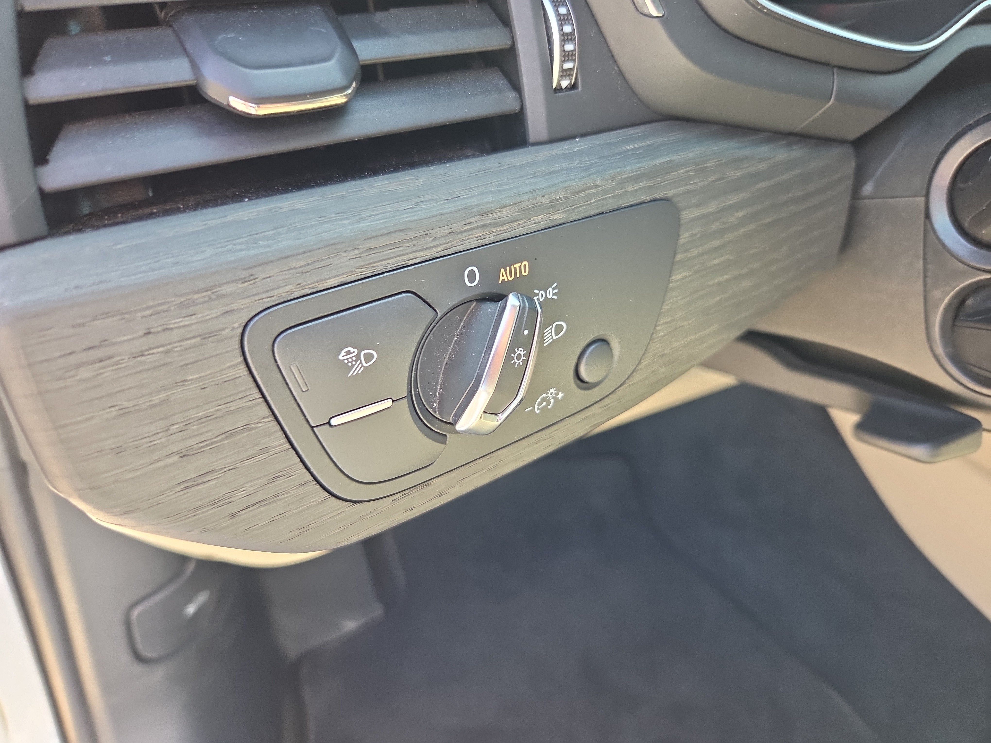 2024 Audi A4 Sedan S line Premium Plus